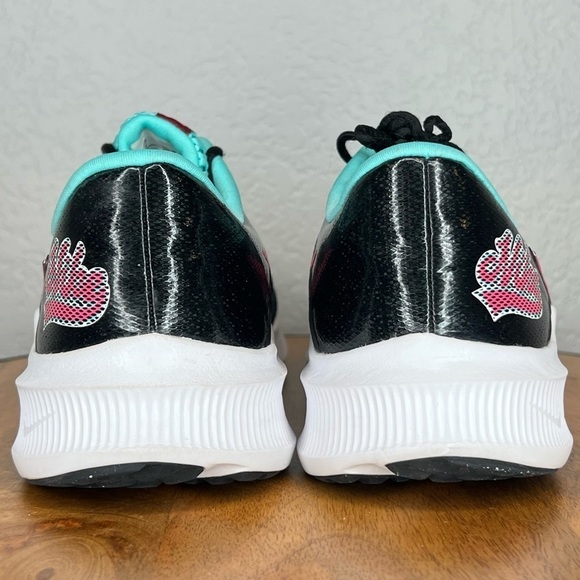 397. Nike Downshifter 11 SE Grade School Kids' Running Shoes
Nike 7Y - Picture 2 of 7